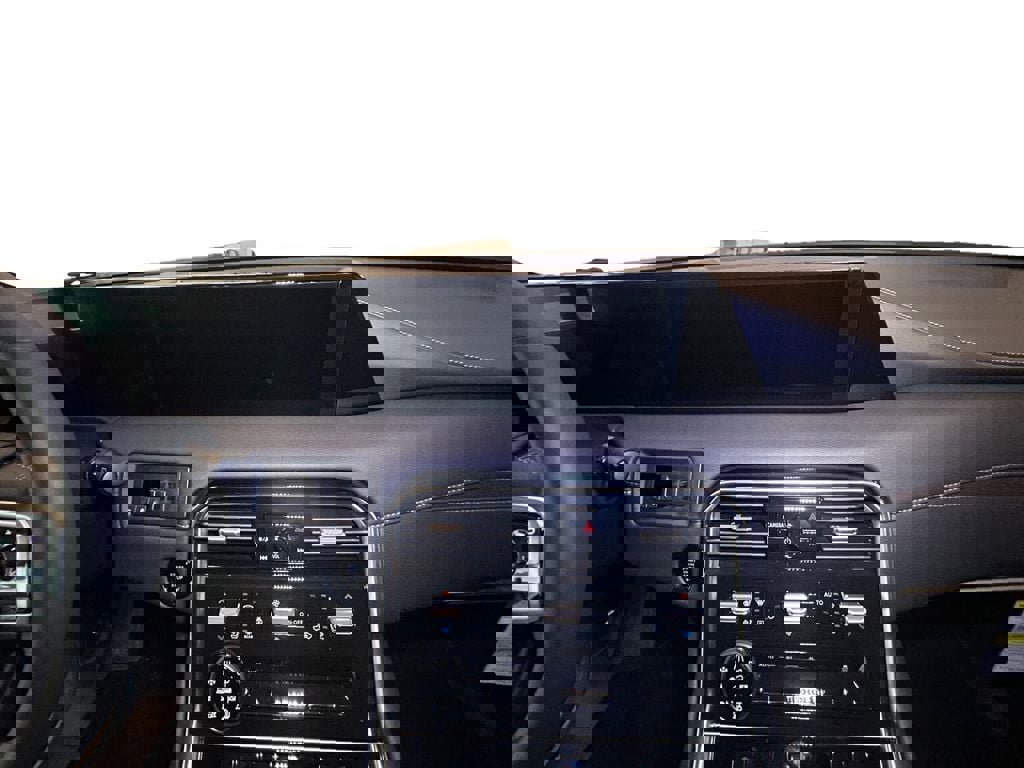 New 2026 Nissan Armada Platinum Reserve image 8