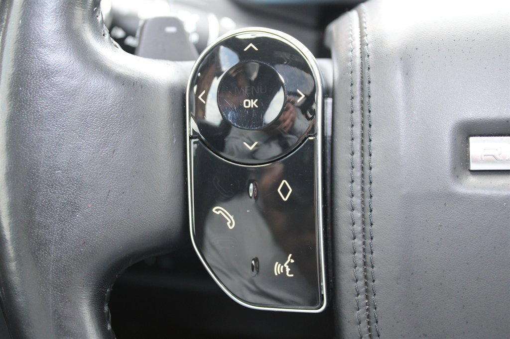 Used 2018 Land Rover Range Rover Supercharged image 20