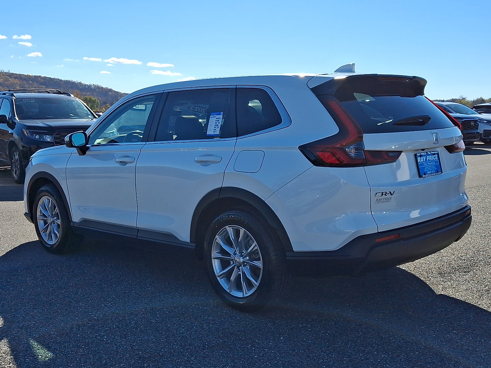 Certified 2023 Honda CR-V EX-L image 4