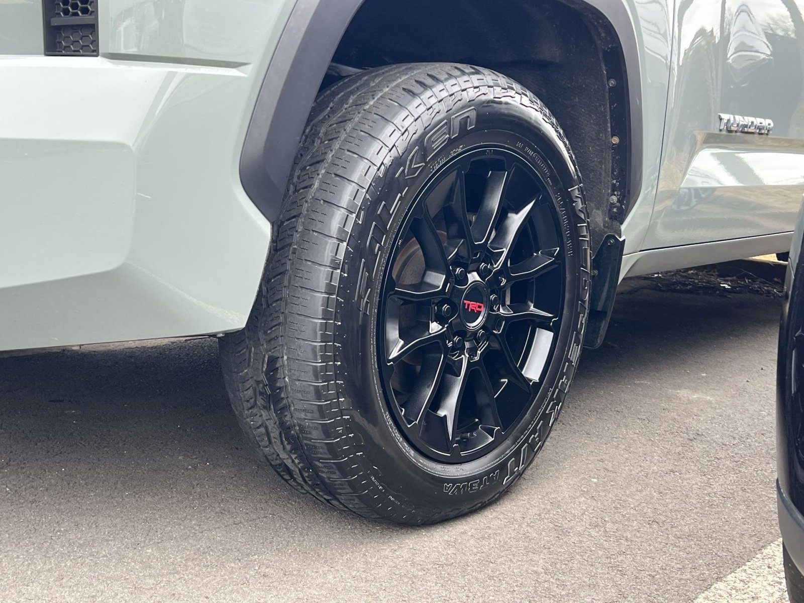 Used 2023 Toyota Tundra Limited image 8