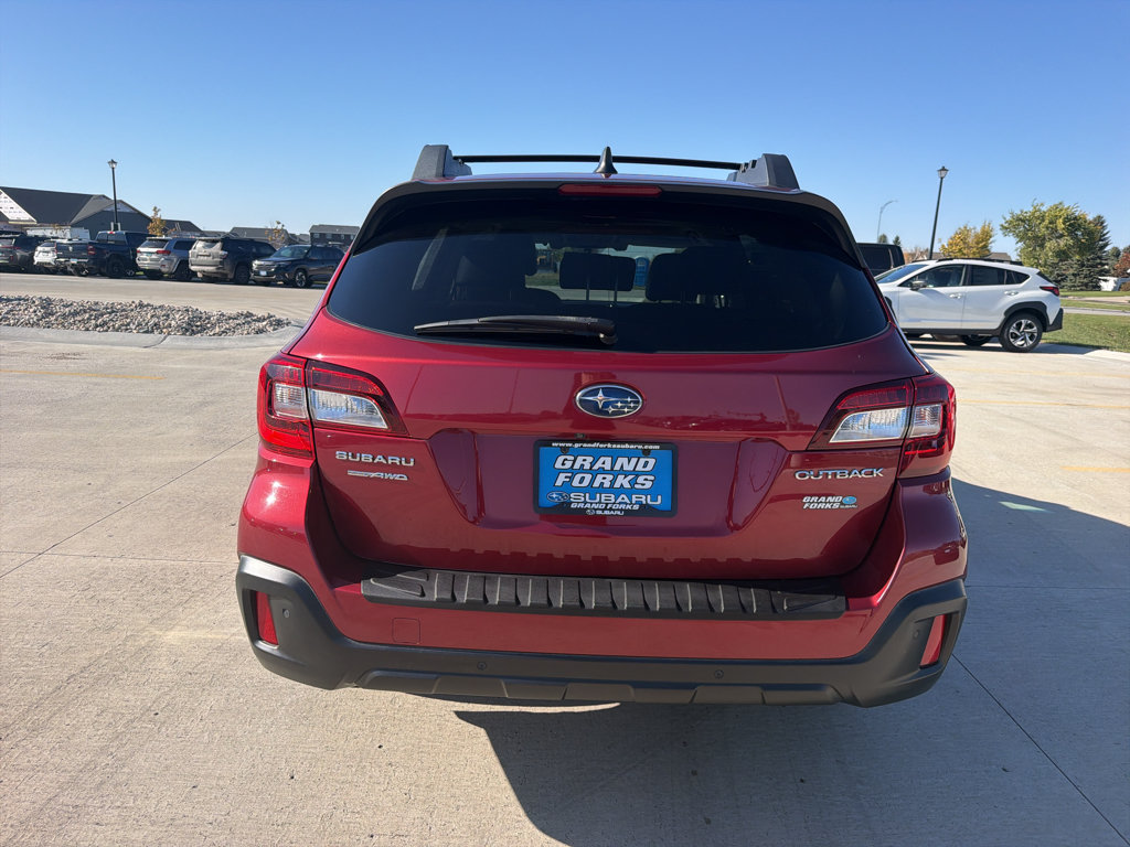 Used 2018 Subaru Outback 2.5i Limited AWD/4WD image 6