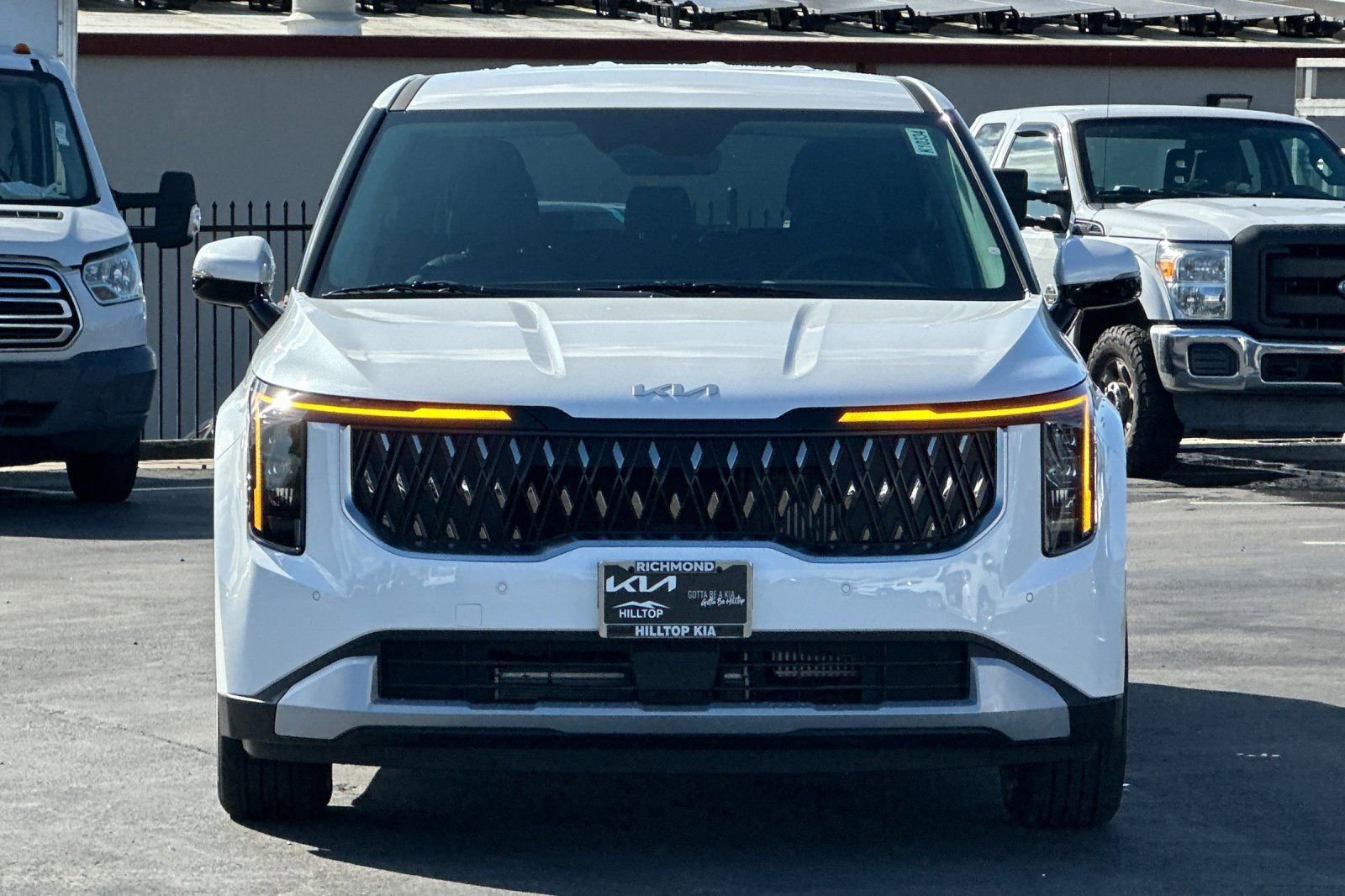 New 2026 Kia Carnival LXS image 9