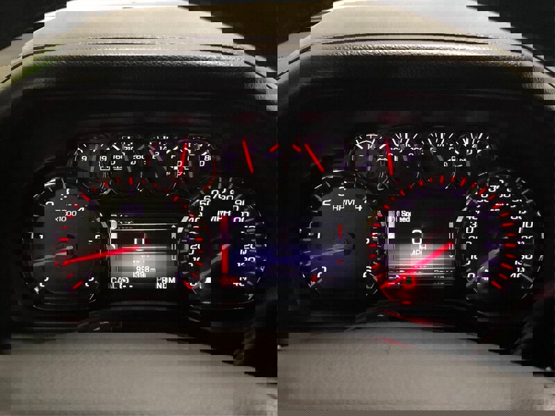 Used 2015 GMC Yukon XL SLT w/ HD Trailering Package image 14