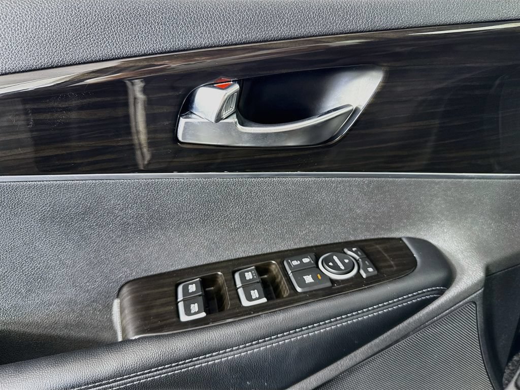 Used 2019 Kia Sorento EX w/ EX Touring Package AWD/4WD image 23