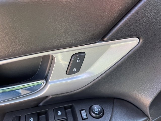 Used 2017 GMC Terrain SLE image 13