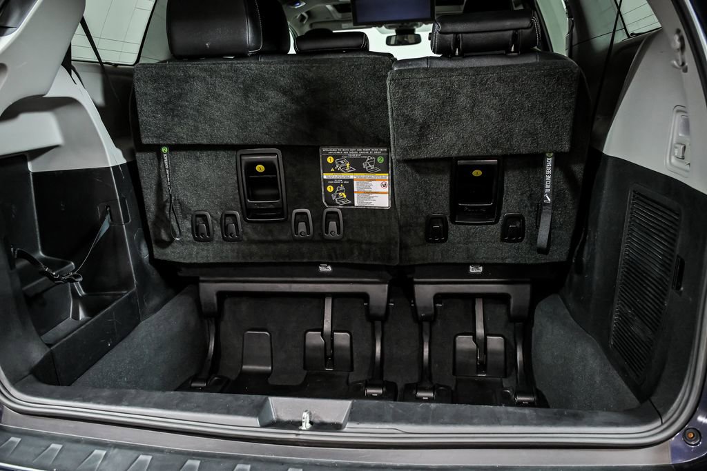 Used 2019 Toyota Sienna SE Premium image 8