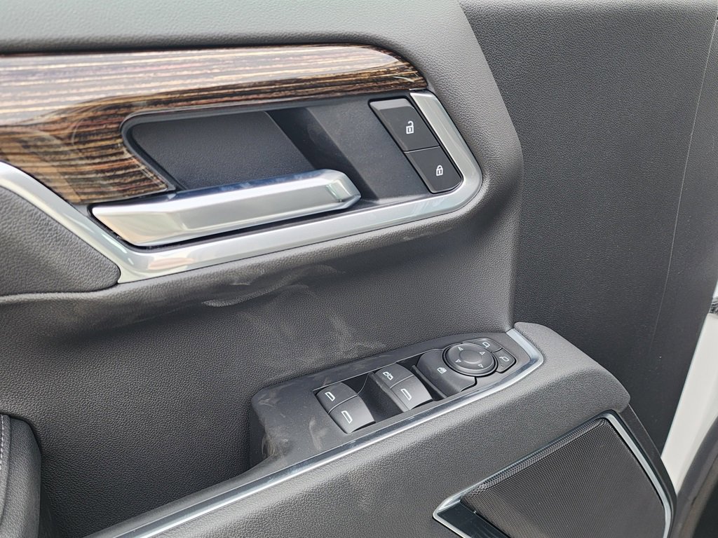 New 2026 GMC Sierra 1500 Elevation image 15