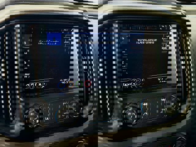 Used 2021 Chevrolet Colorado Z71 w/ Safety Package image 15