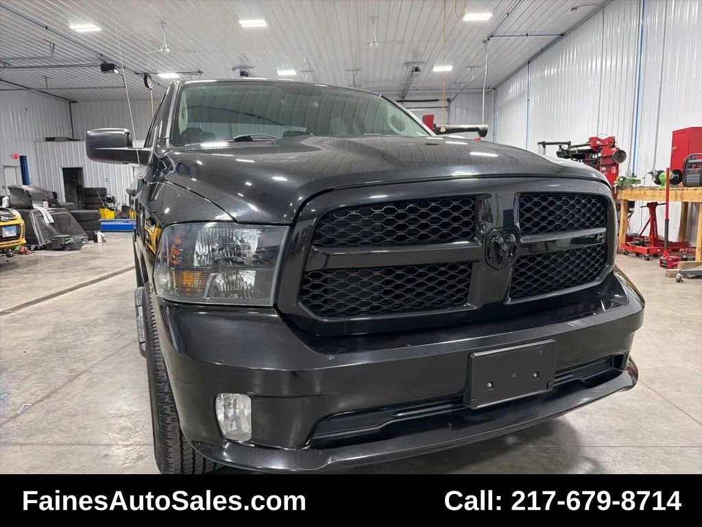 Used 2018 RAM 1500 Express w/ Black Ram 1500 Express Group image 24