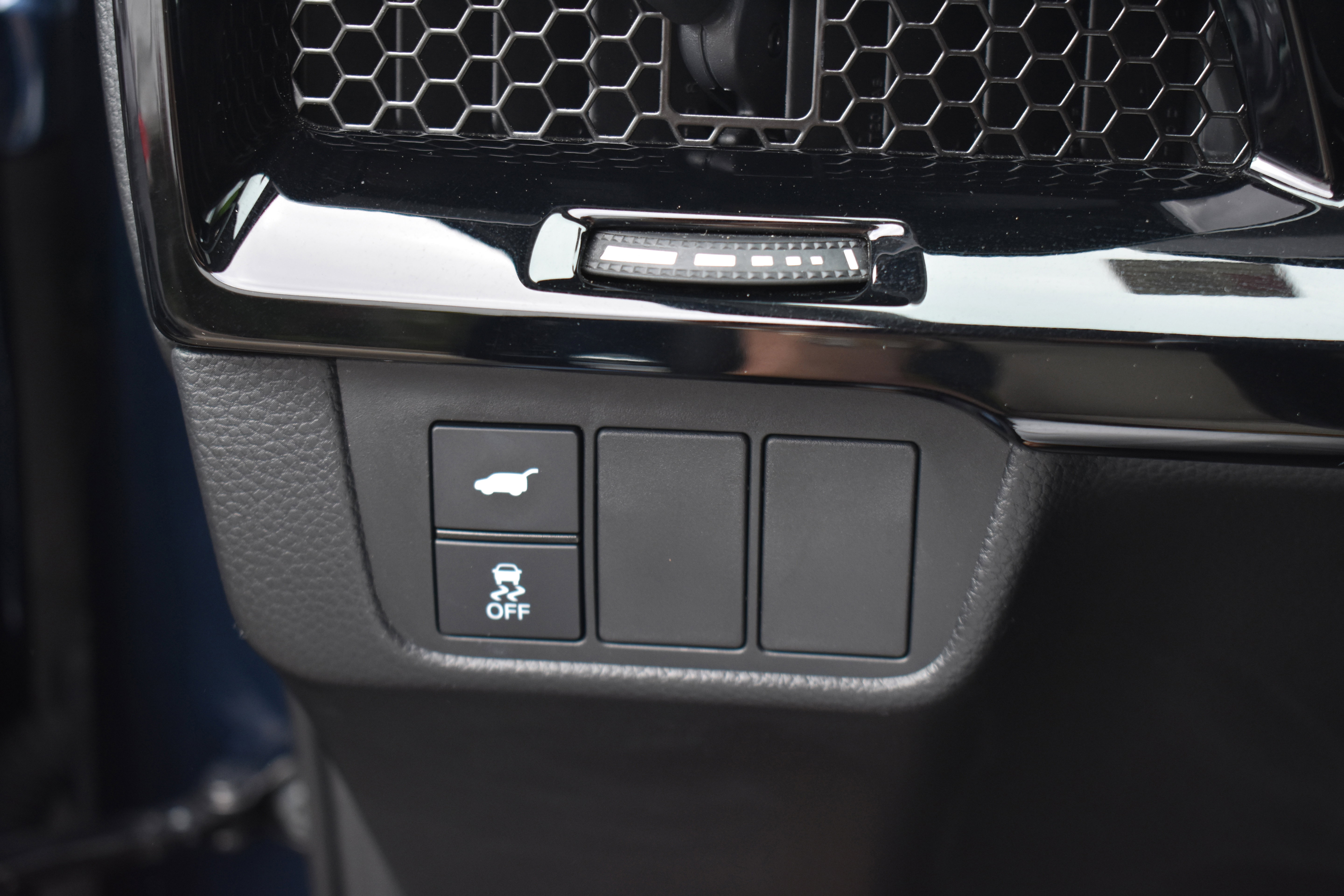 Used 2024 Honda CR-V EX-L image 16