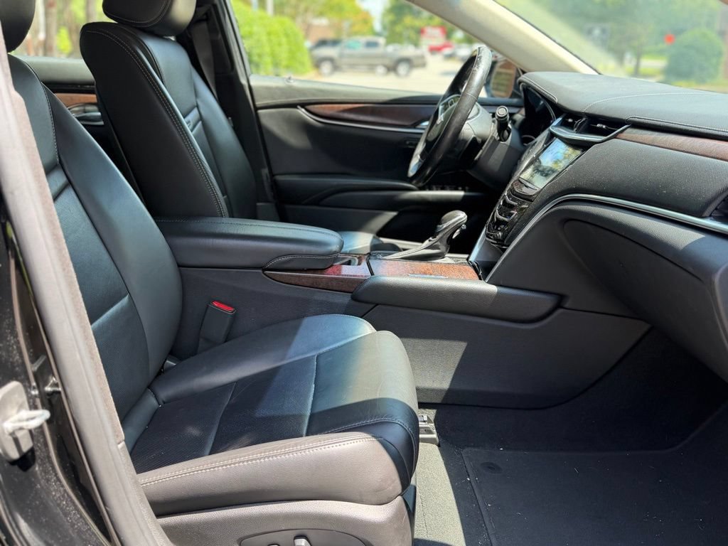 Used 2019 Cadillac XTS Luxury FWD image 15