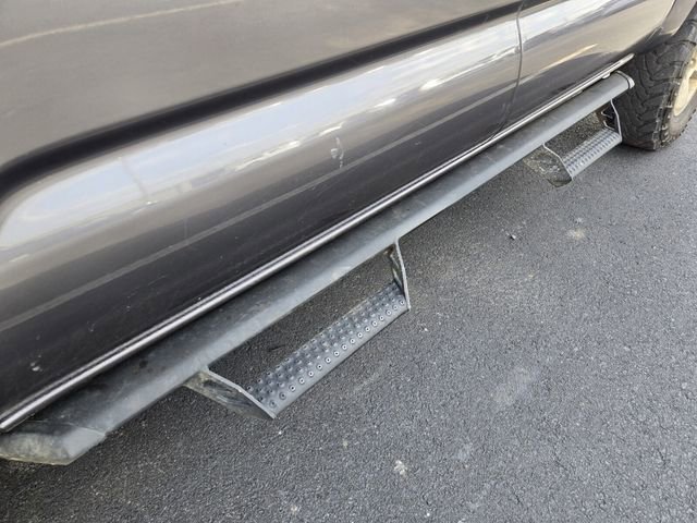 Used 2022 Toyota Tacoma SR image 2