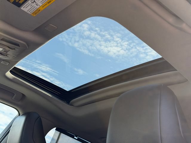 Used 2023 Toyota Highlander XLE FWD image 15