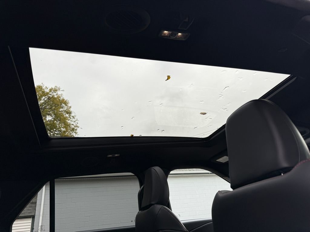 New 2026 Ford Explorer ST-Line image 13