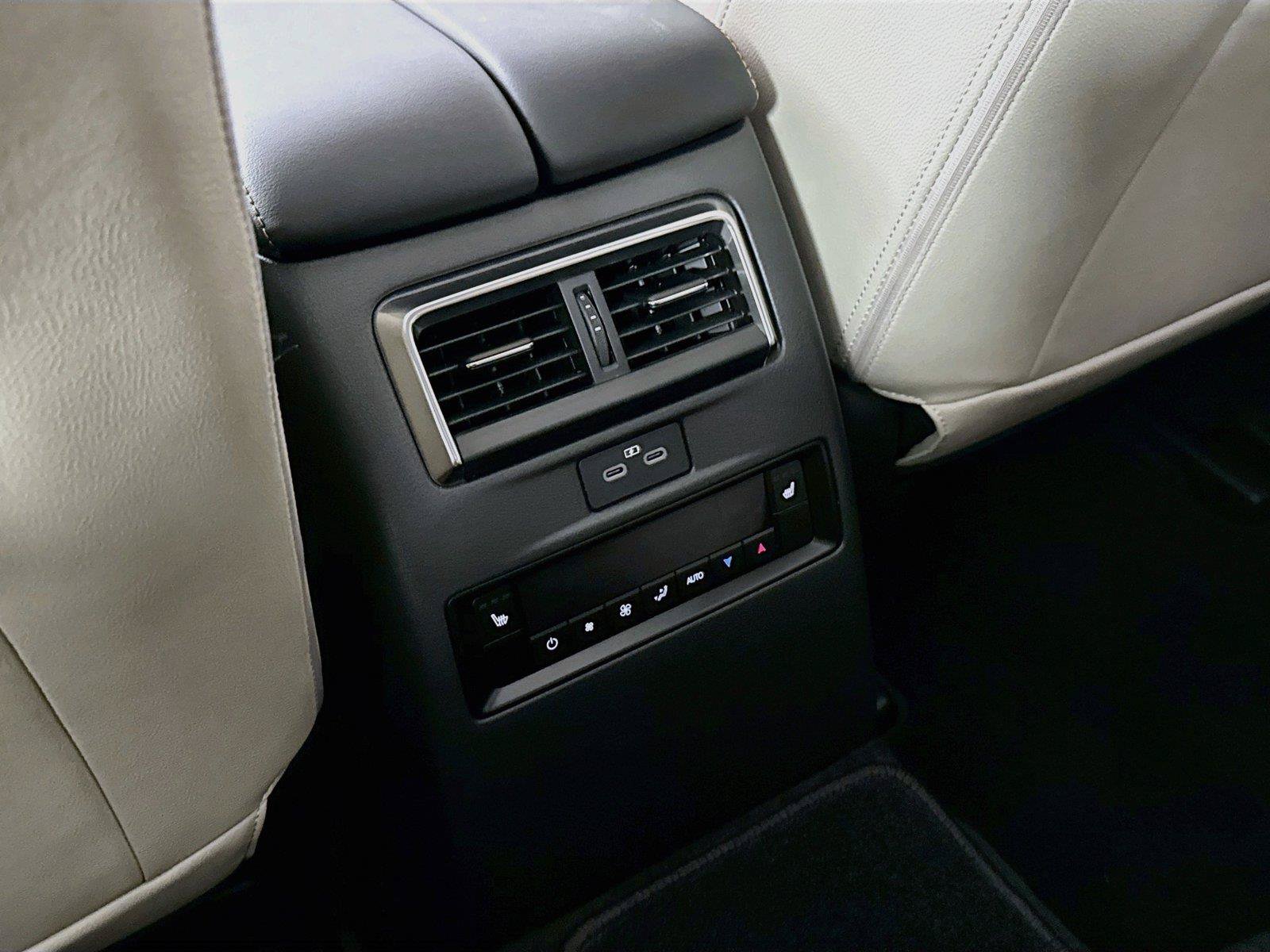 Certified 2026 MAZDA CX-90 3.3 Turbo w/ Premium Sport Pkg AWD/4WD image 37