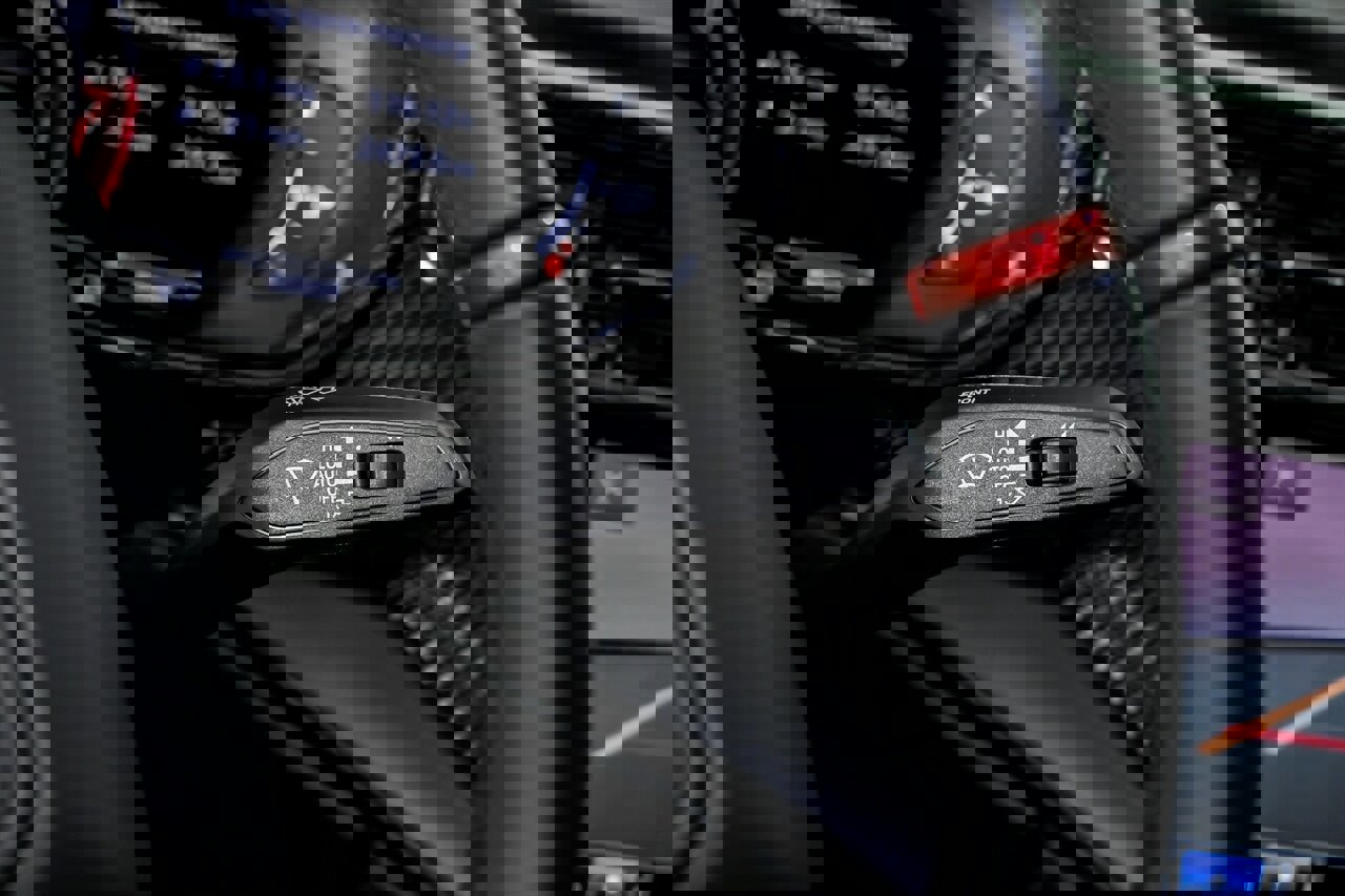 Used 2023 Lamborghini Urus S image 32