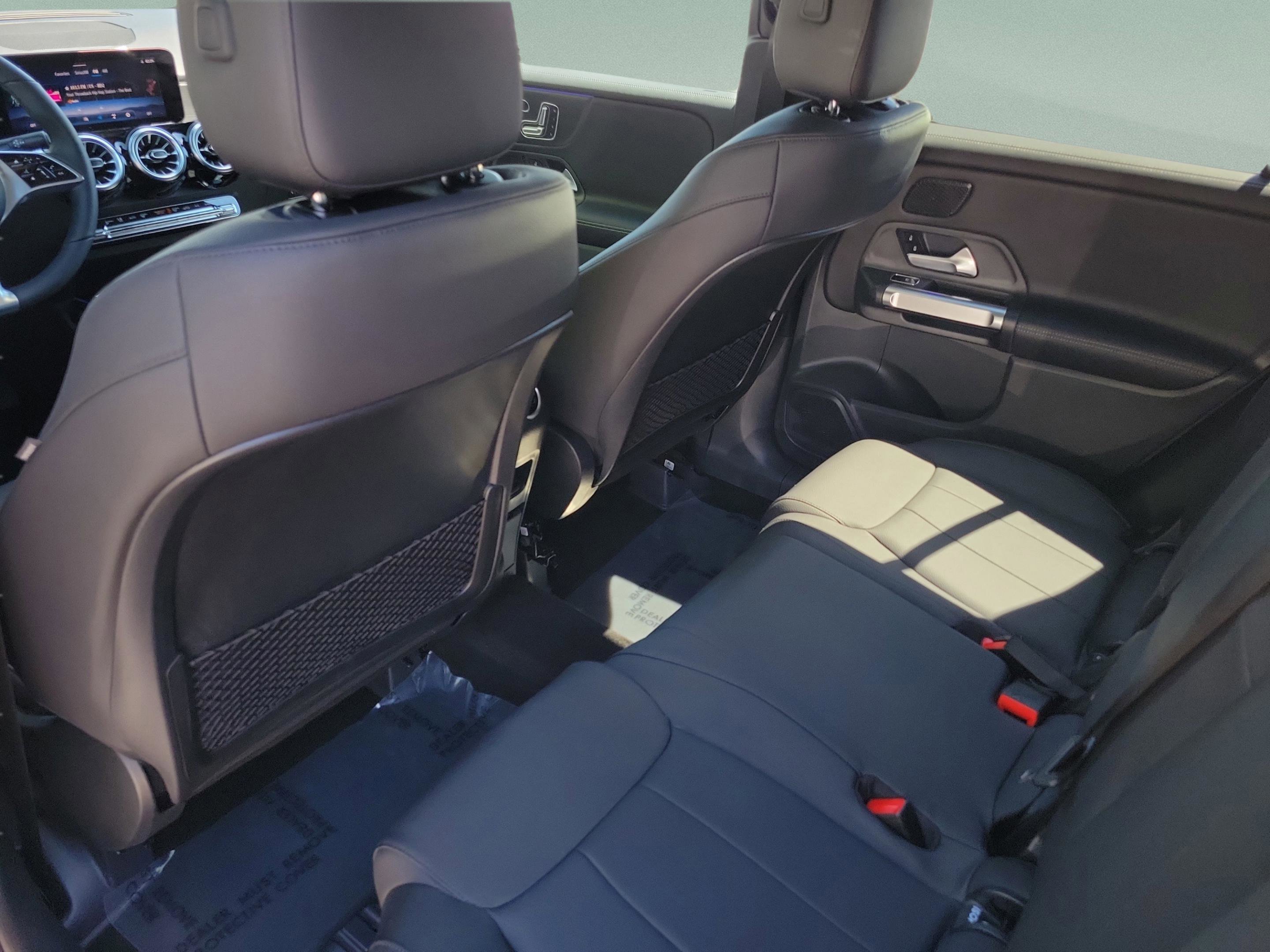 Certified 2026 Mercedes-Benz GLB 250 GLB 250 image 13