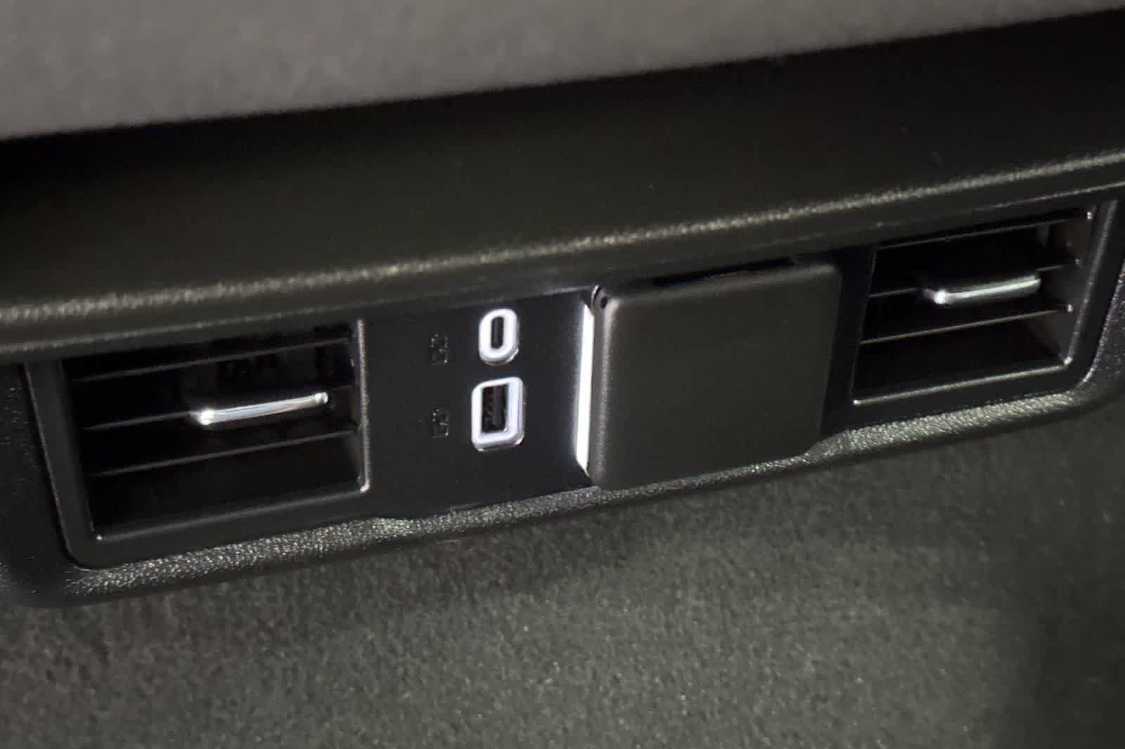 Used 2024 Chevrolet Silverado 1500 LT RWD image 14