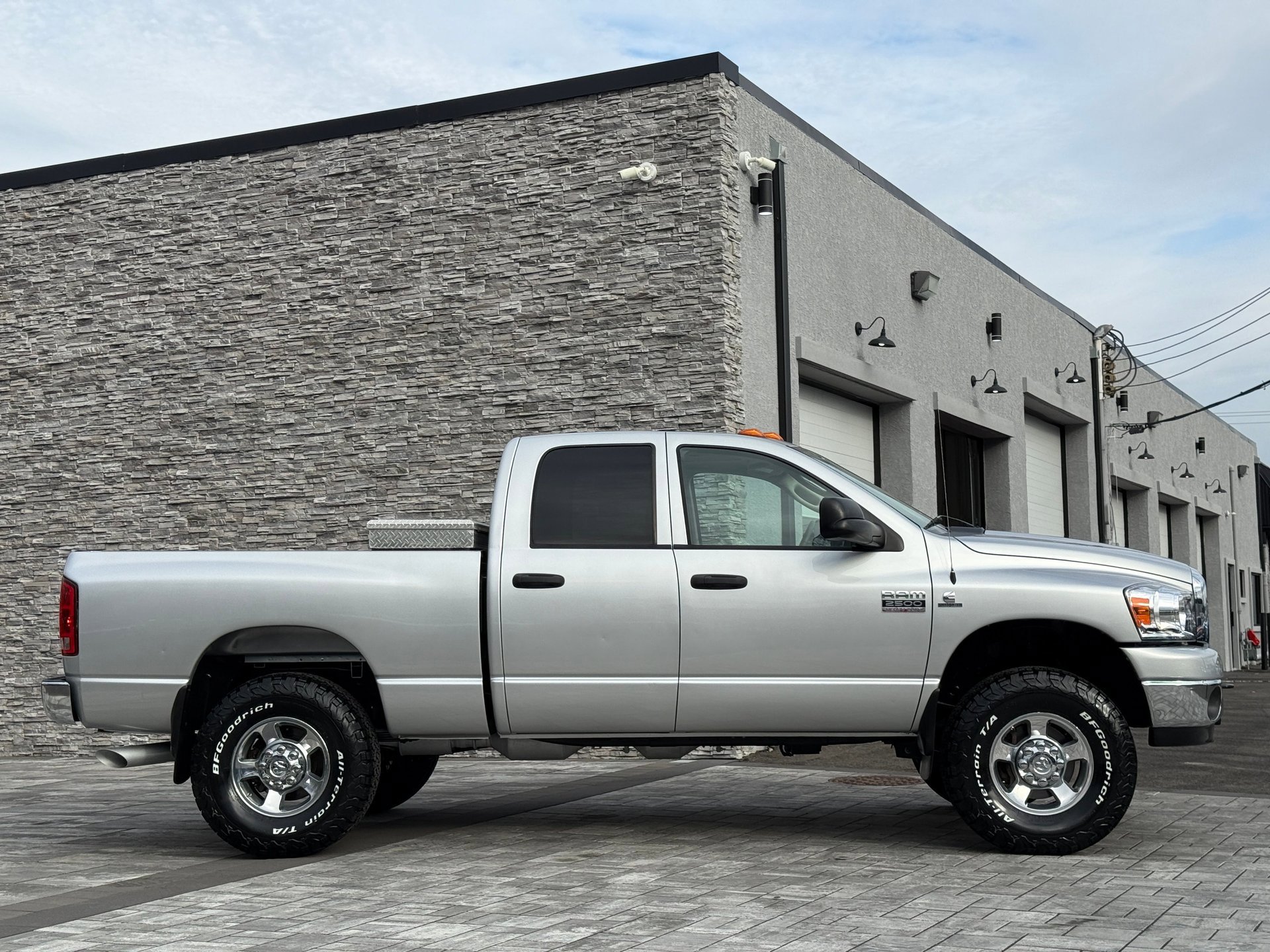 Used 2008 Dodge Ram 2500 Truck SLT w/ Popular Equipment Group image 4