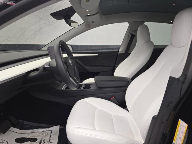Used 2025 Tesla Model Y Long Range image 21