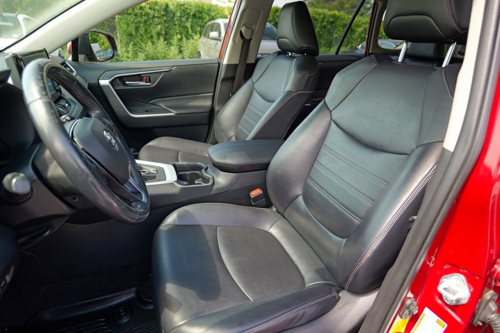 Used 2019 Toyota RAV4 XLE Premium w/ All Weather Liner Package AWD/4WD image 22