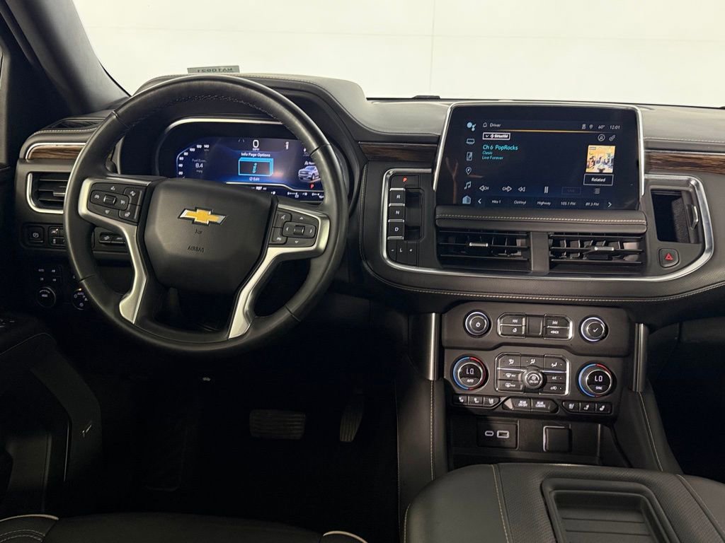 Used 2023 Chevrolet Tahoe Premier AWD/4WD image 15