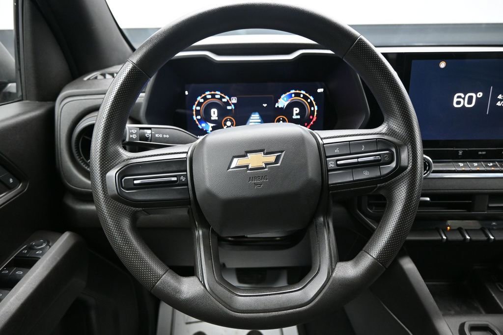 Used 2024 Chevrolet Colorado W/T RWD image 14