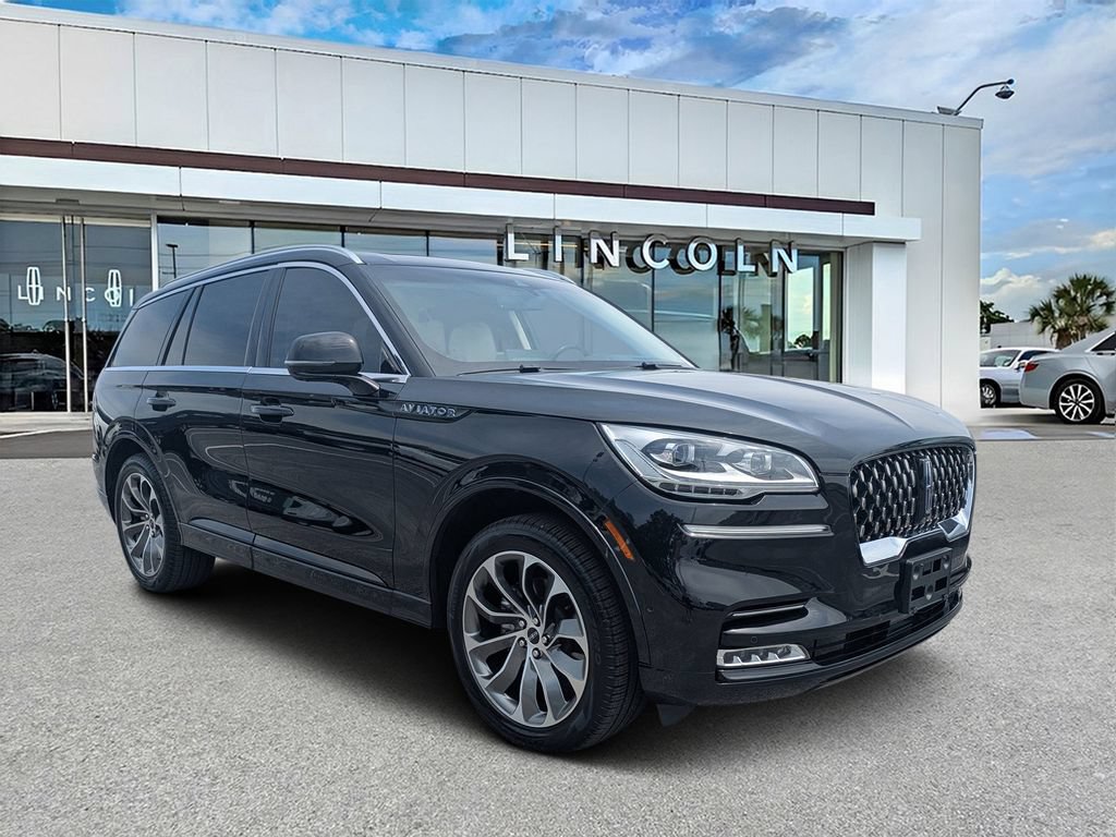 Used 2022 Lincoln Aviator Grand Touring w/ Equipment Group 301A AWD/4WD image 1