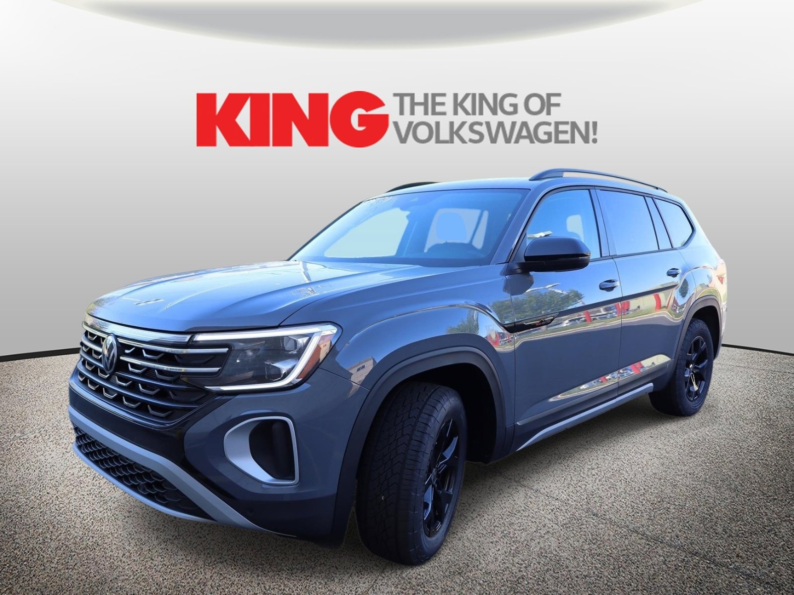 New 2026 Volkswagen Atlas Peak Edition image 8