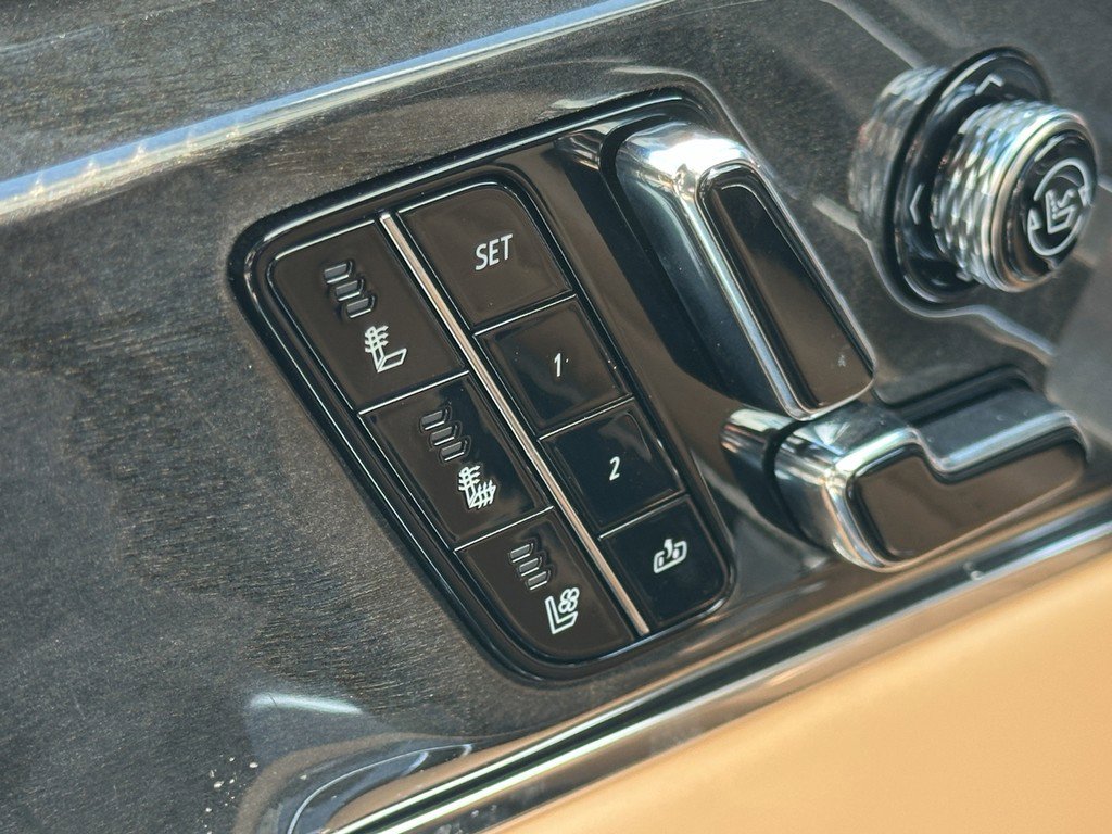 New 2025 Cadillac Escalade IQ Sport 2 image 26