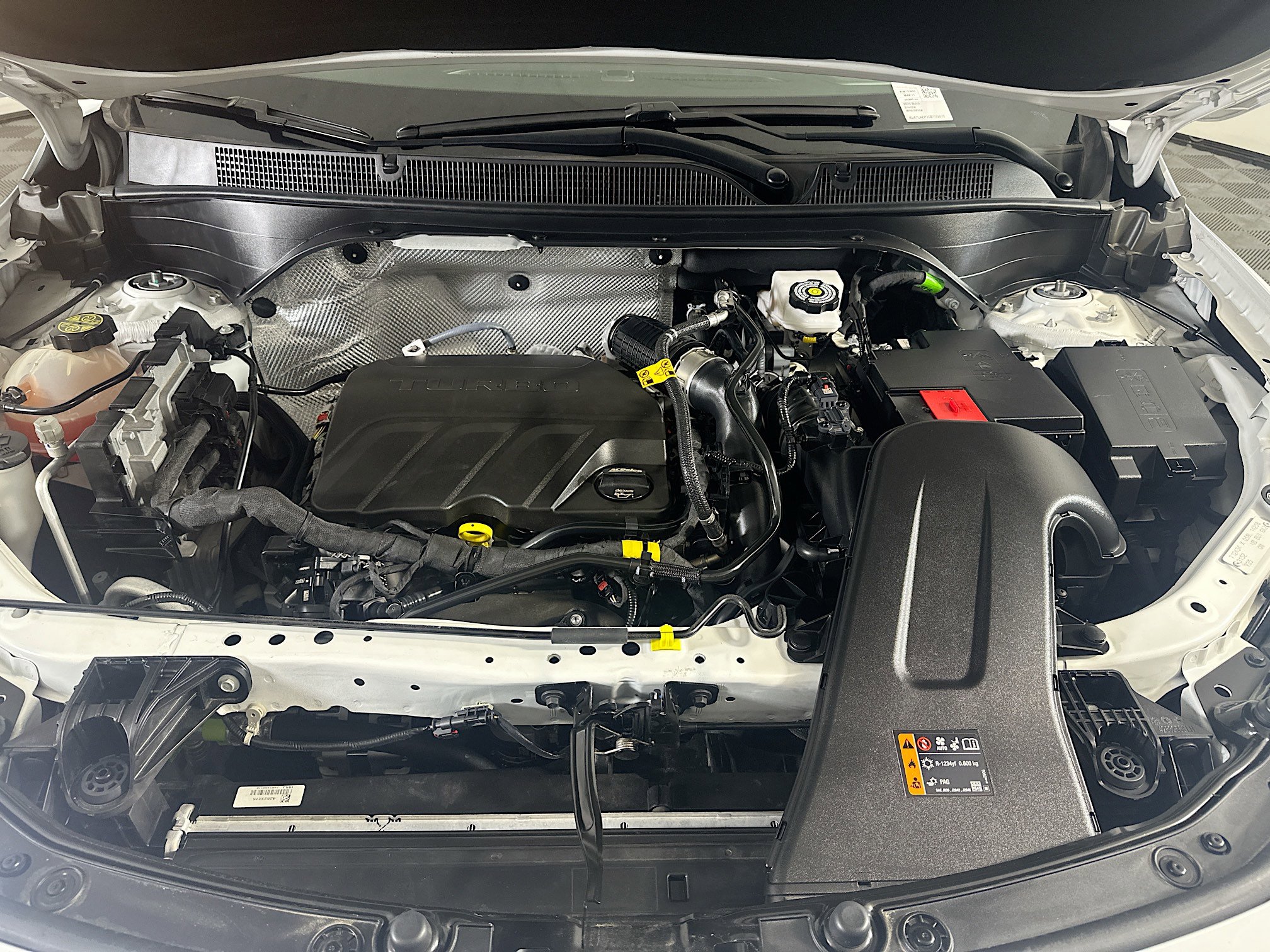 Used 2025 Buick Envista Preferred FWD image 32