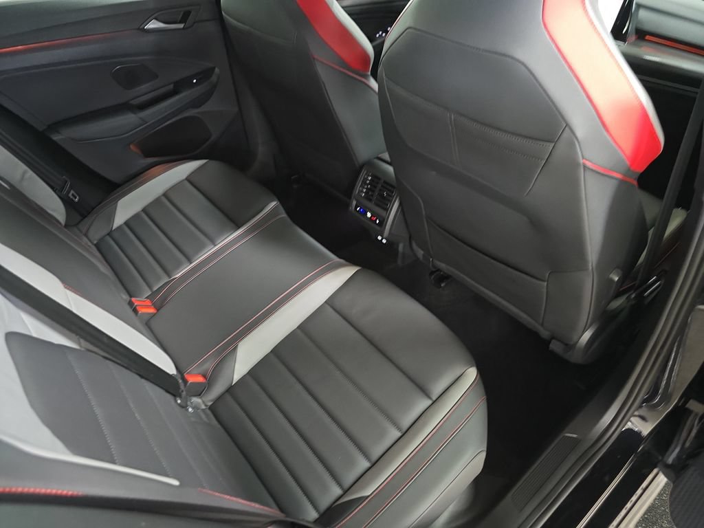 Used 2022 Volkswagen GTI Autobahn FWD image 16