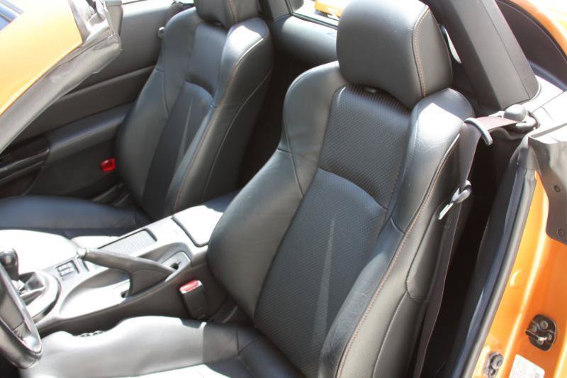 Used 2006 Nissan 350Z Touring RWD image 38
