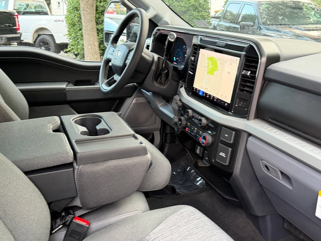 New 2026 Ford F250 XLT w/ XLT Premium Package AWD/4WD image 18