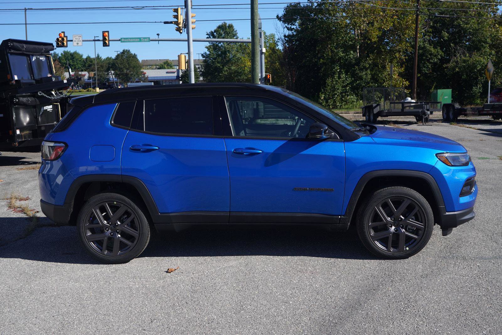 New 2026 Jeep Compass Limited image 4