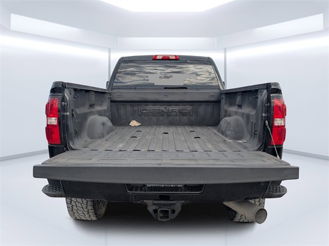 Used 2018 GMC Sierra 3500 Denali w/ Duramax Plus Package image 12