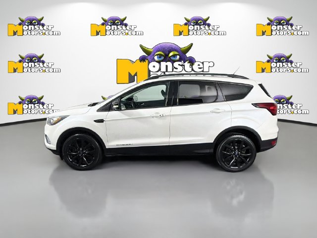 Used 2019 Ford Escape Titanium AWD/4WD image 8