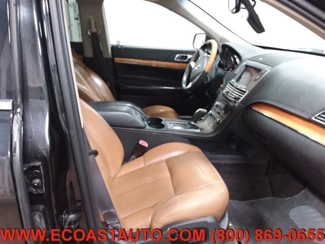 Used 2010 Lincoln MKT AWD image 14