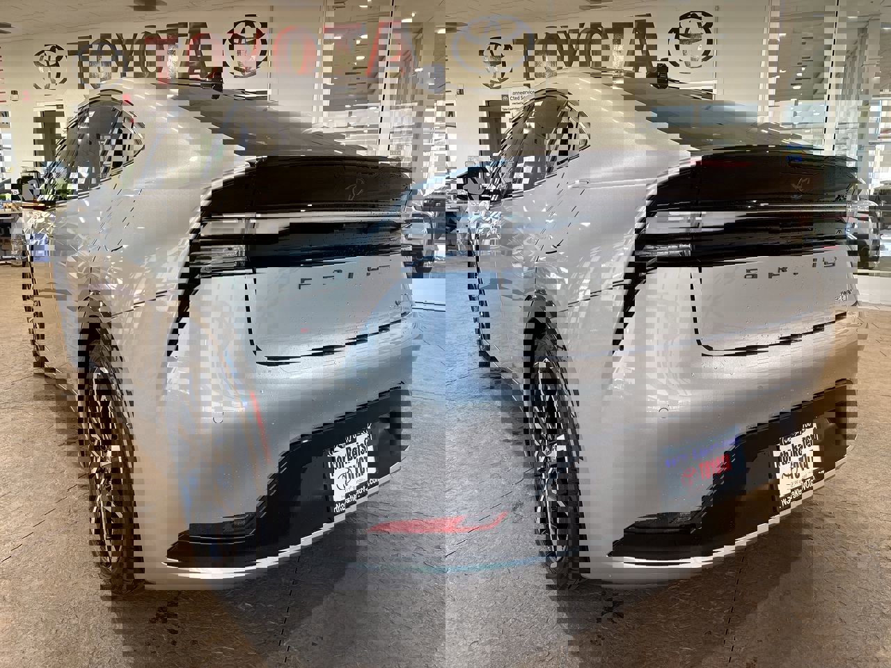 New 2026 Toyota Prius Plug-In Hybrid image 8