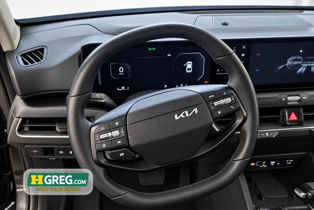 Used 2025 Kia K4 EX FWD image 13