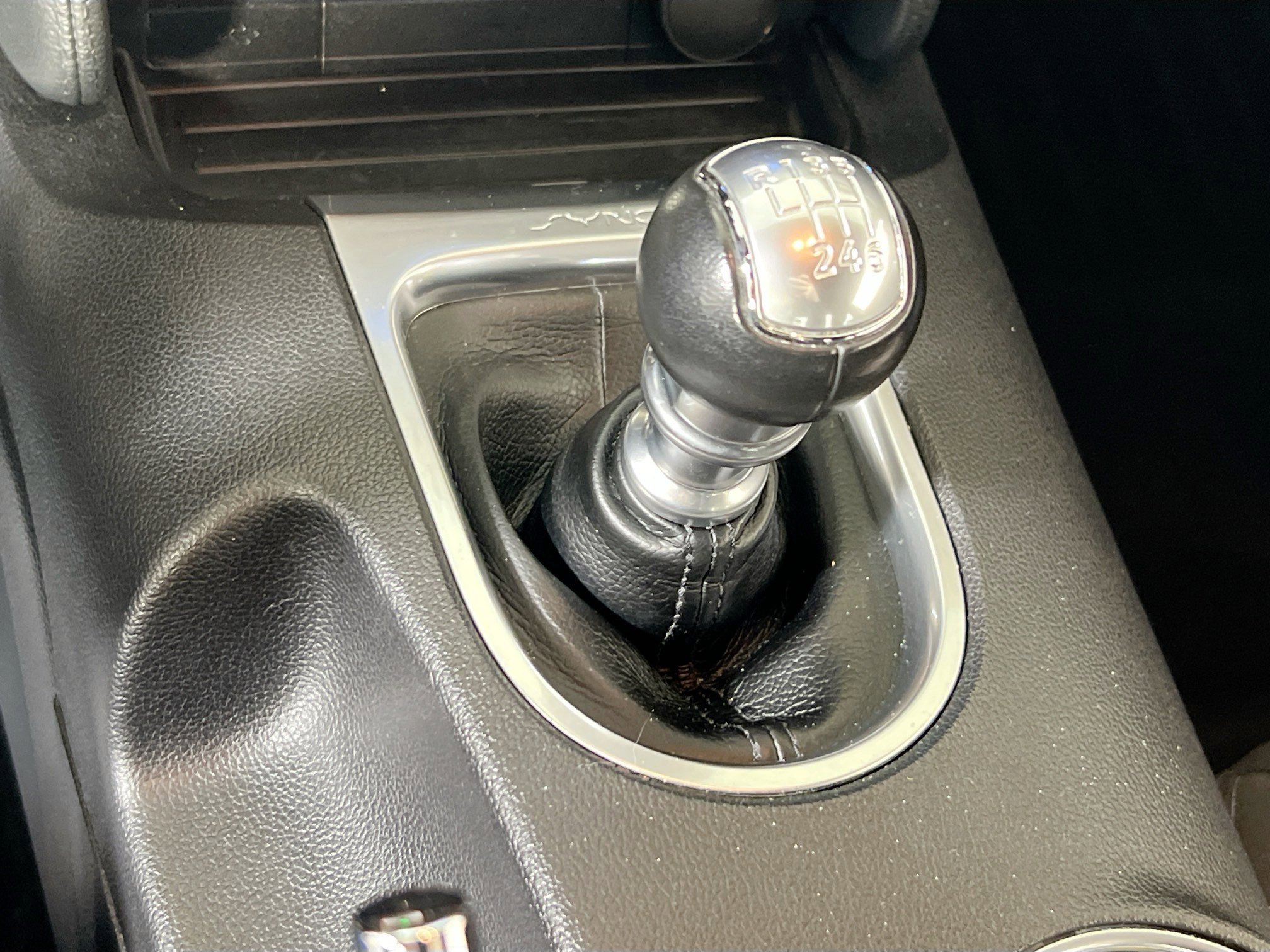 Used 2019 Ford Mustang GT image 15