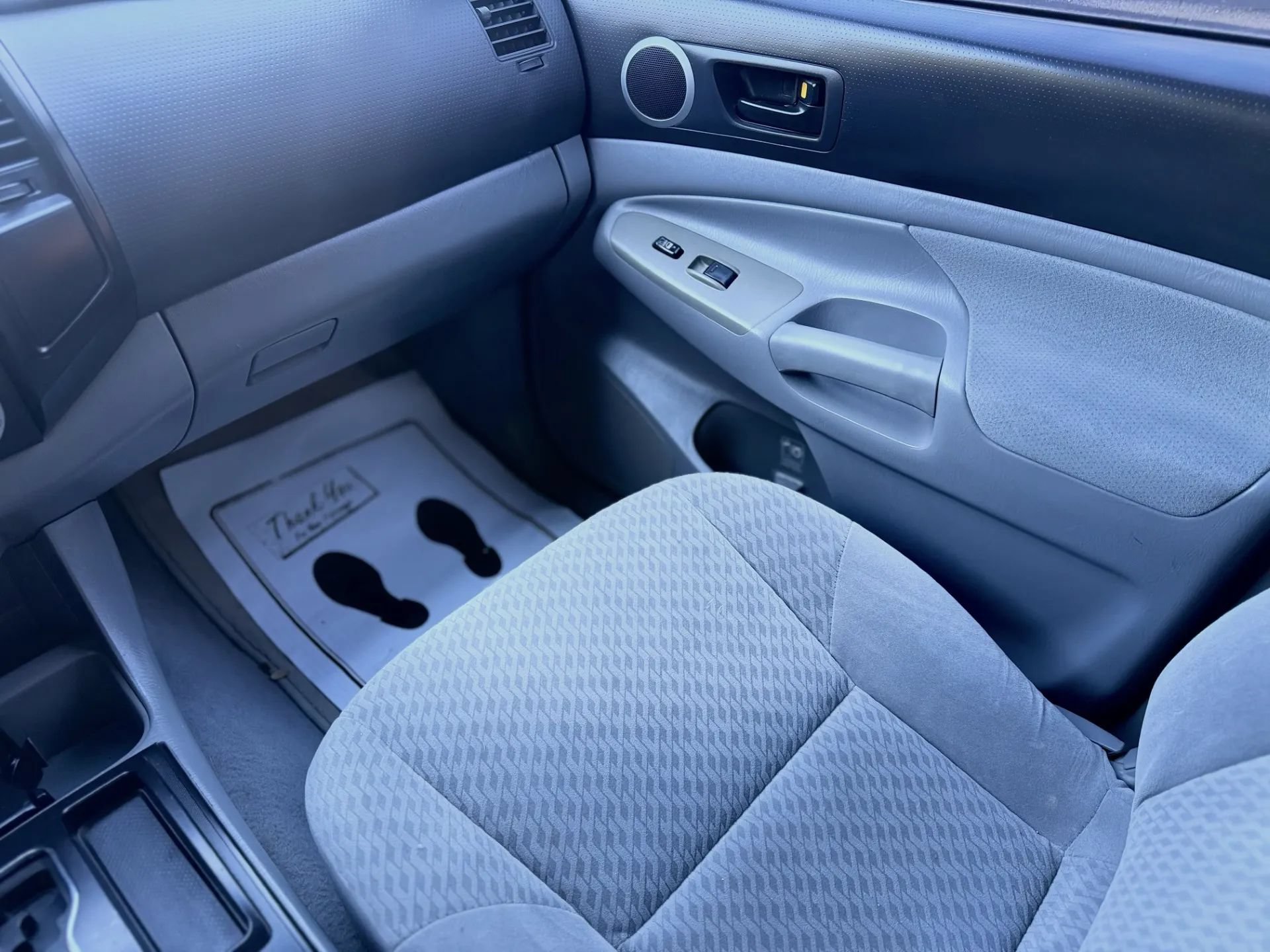 Used 2009 Toyota Tacoma PreRunner RWD image 13