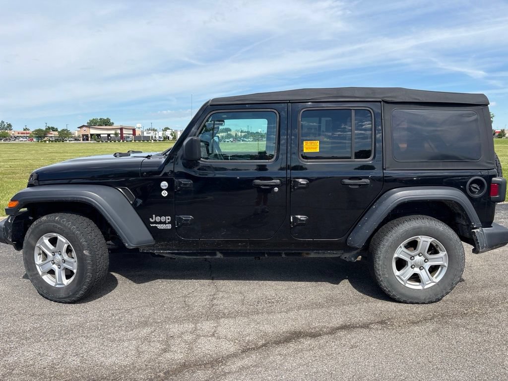 Used 2018 Jeep Wrangler Unlimited Sport S AWD/4WD image 5