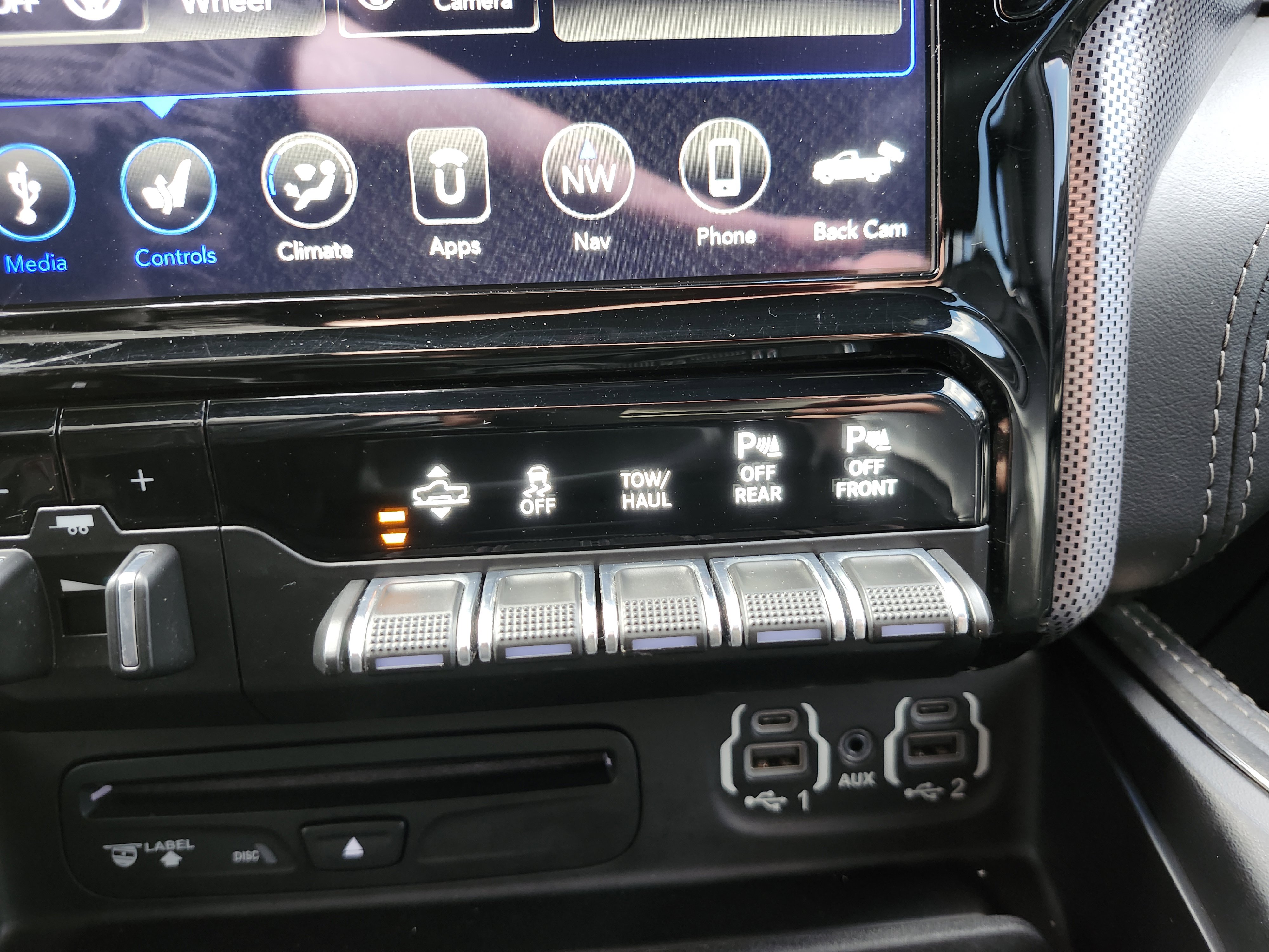 Used 2019 RAM 1500 Limited image 37