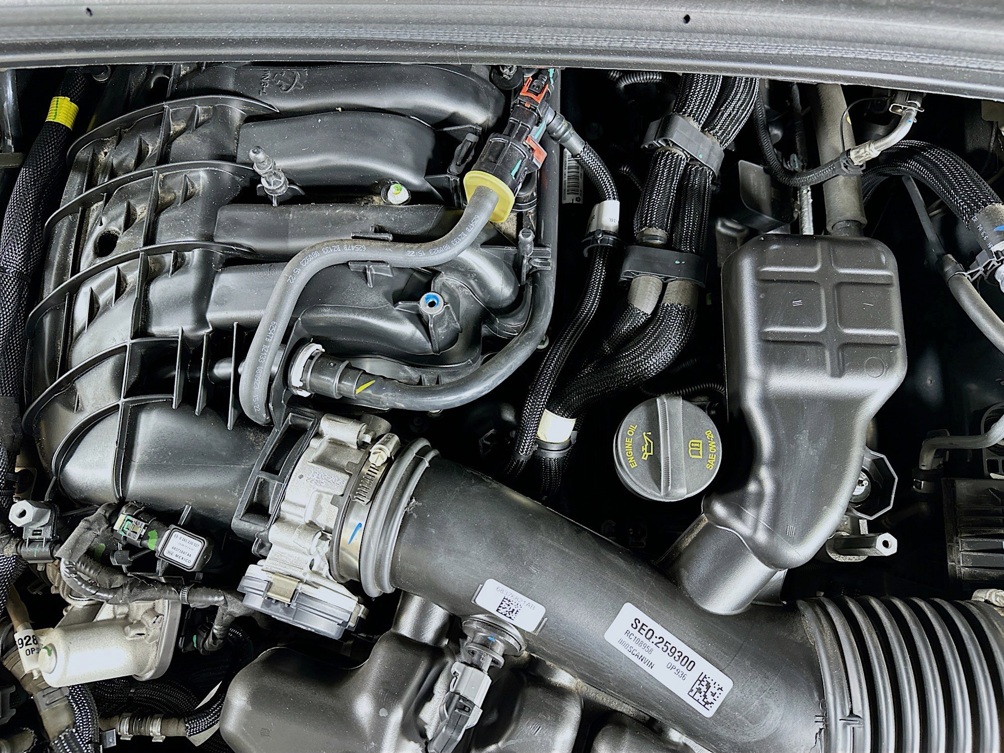 Used 2024 Jeep Grand Cherokee Limited image 34