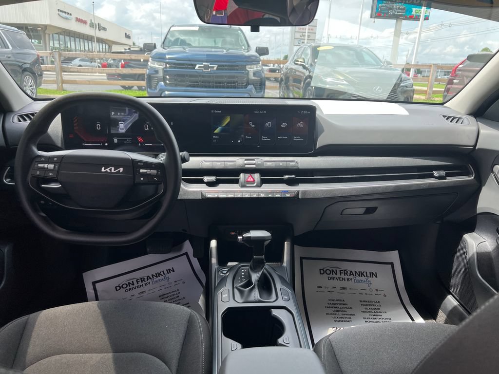 Certified 2025 Kia K4 FWD image 15