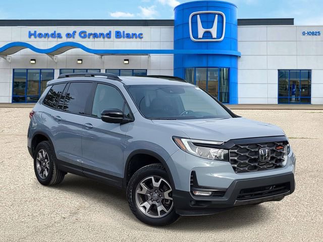 Used 2023 Honda Passport TrailSport image 1