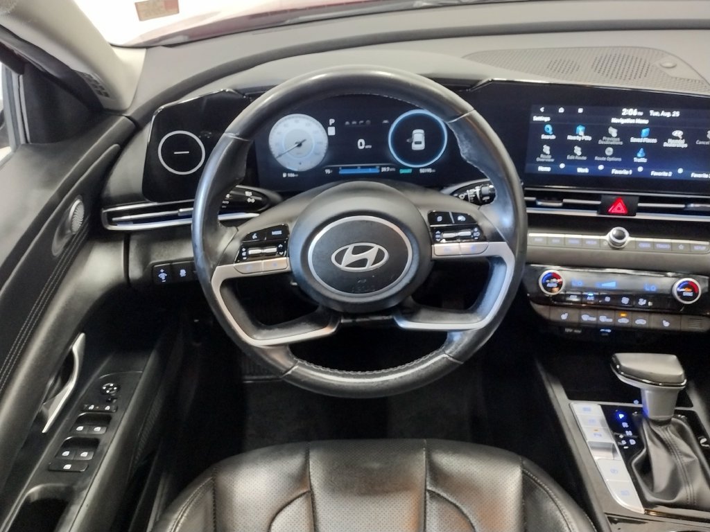 Certified 2024 Hyundai Elantra Limited FWD image 39