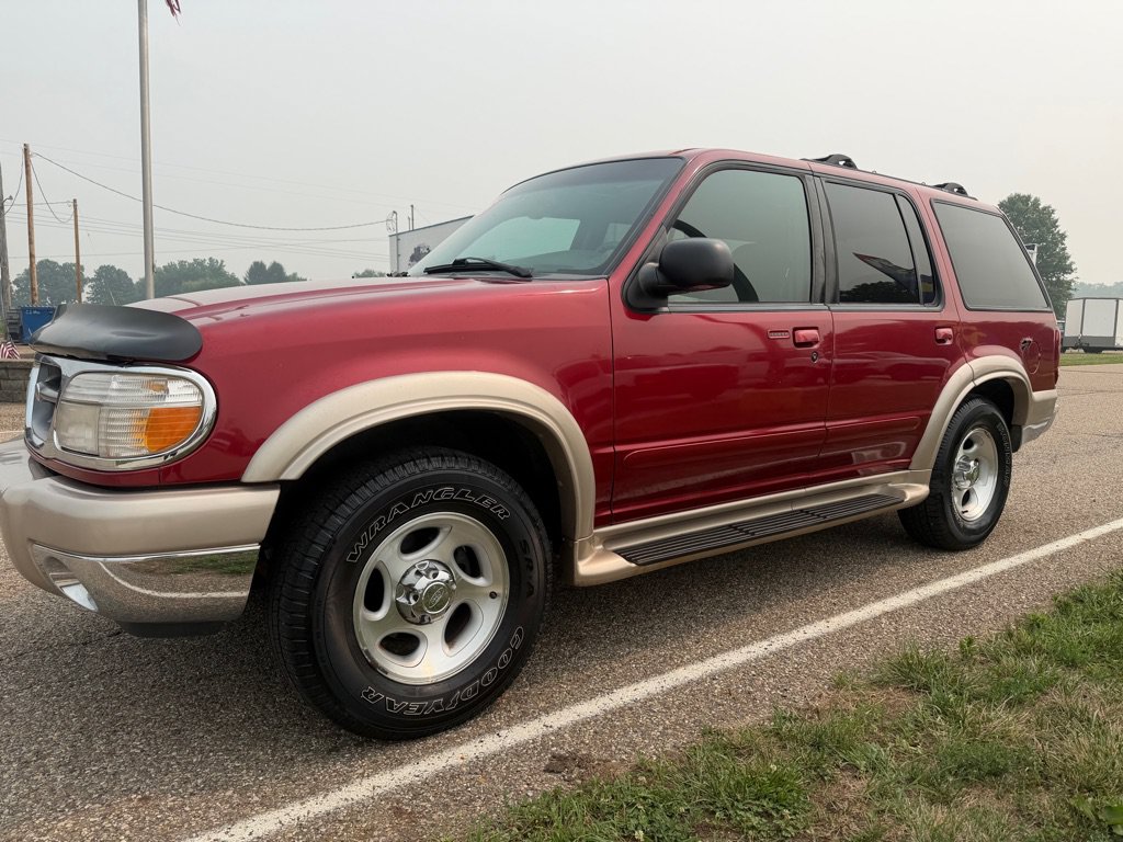 Used 2001 Ford Explorer Eddie Bauer AWD/4WD image 3