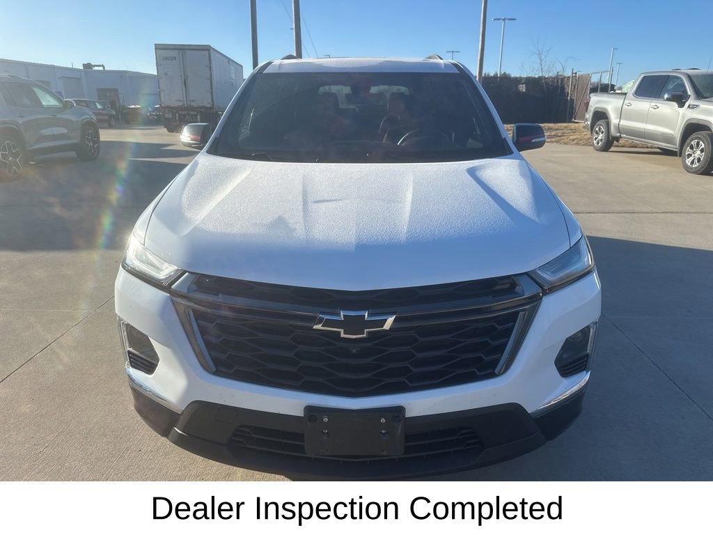 Certified 2023 Chevrolet Traverse Premier w/ Redline Edition image 4